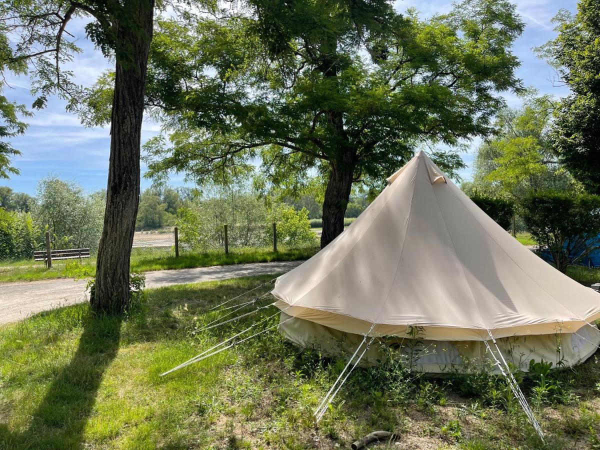 Camping Les Portes De Sancerre Saint-Satur Ngoại thất bức ảnh