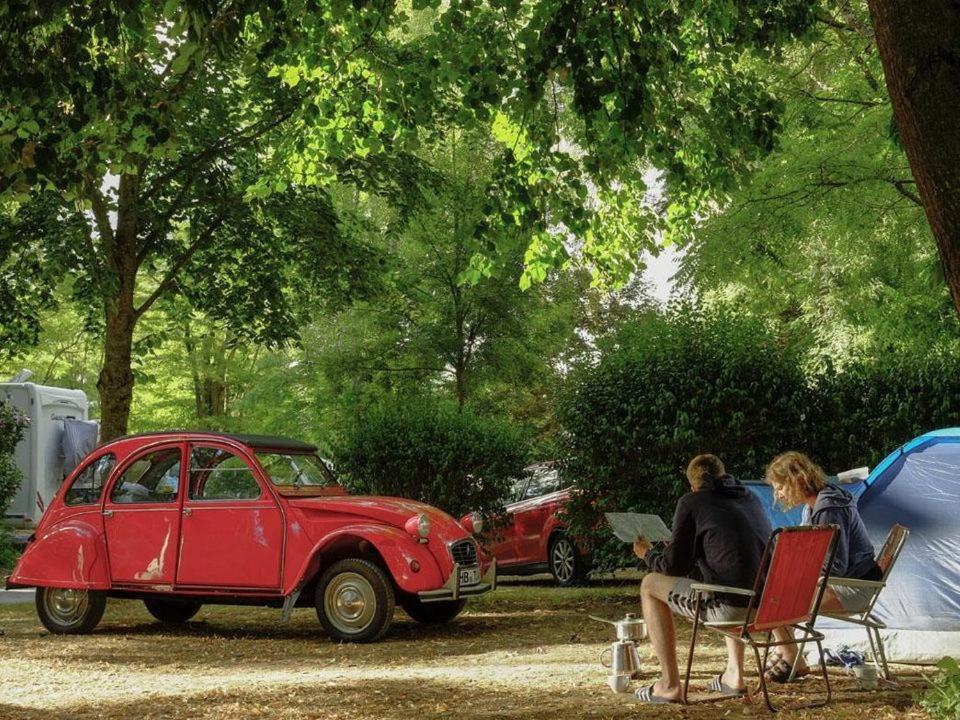 Camping Les Portes De Sancerre Saint-Satur Ngoại thất bức ảnh